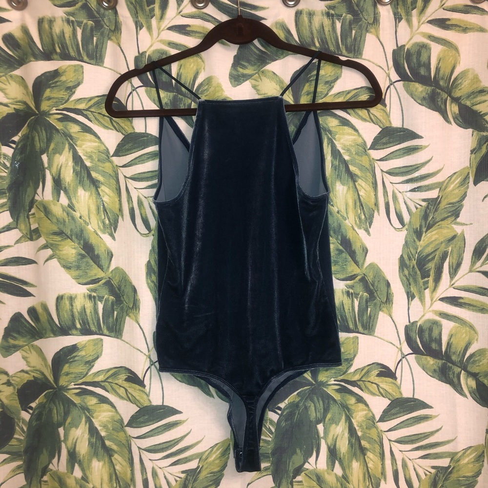 Express Bodysuit - Picture 2 of 4